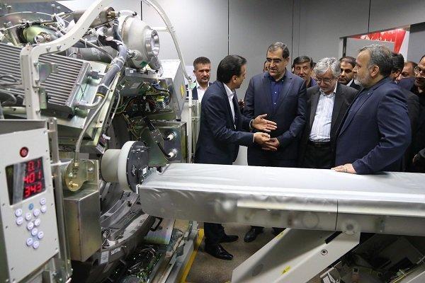 بازدید وزیر بهداشت از چند کارخانه فراوری لوازم پزشکی و دارویی مشهد