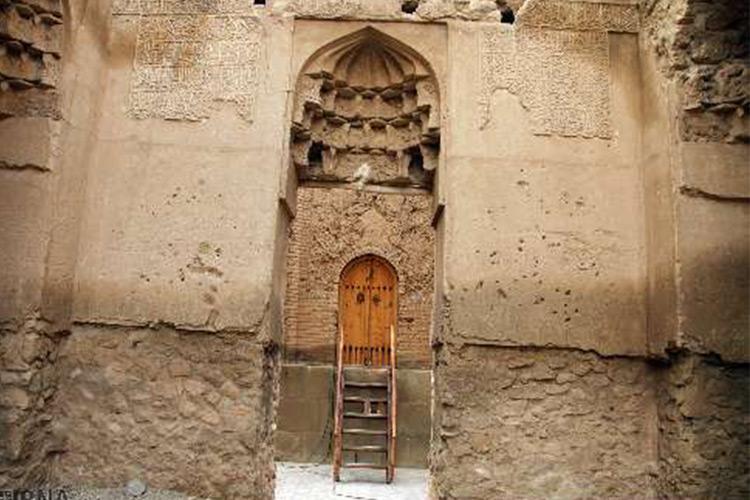 سازه عظیمی در حوالی بنای چلپی اوغلی سلطانیه کشف شد سازه عظیمی در حوالی بنای چلپی اوغلی سلطانیه کشف شد