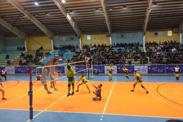 تیم والیبال شهرداری قزوین به یک پیروزی ارزشمند دست یافت