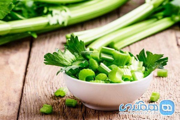 این سبزی منبع غنی ویتامین کا است