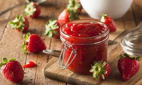 طرز تهیه مارمالاد توت فرنگی خوشمزه و مجلسی