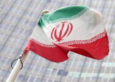 پرچم افتخار سر درخانه های شهروندان نصب می گردد