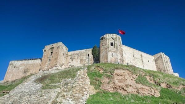 قلعه غازیان تپه قبل و بعد از زلزله امروز ترکیه