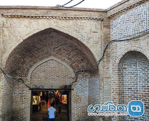 کاروانسرای میرزا سید رضا یکی از بناهای تاریخی خرم آباد است کاروانسرای میرزا سید رضا یکی از بناهای تاریخی خرم آباد است